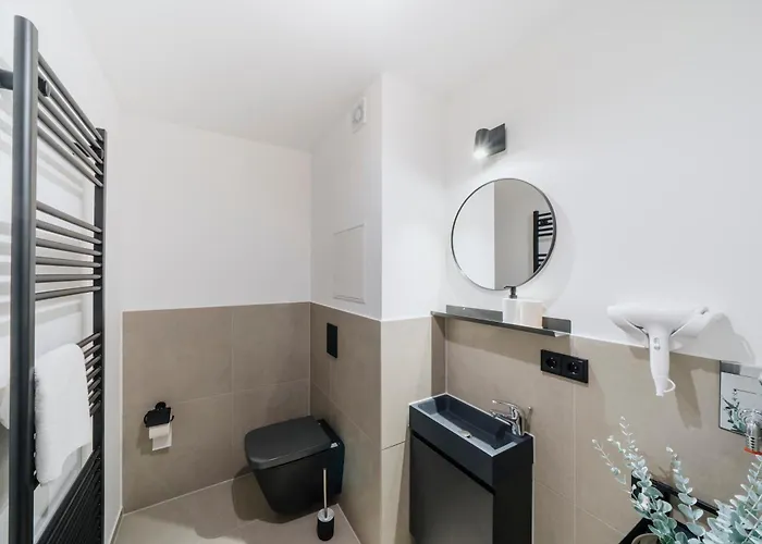 Homely - Loft, Terrace, Near Ostkreuz I Free Parking 公寓 *