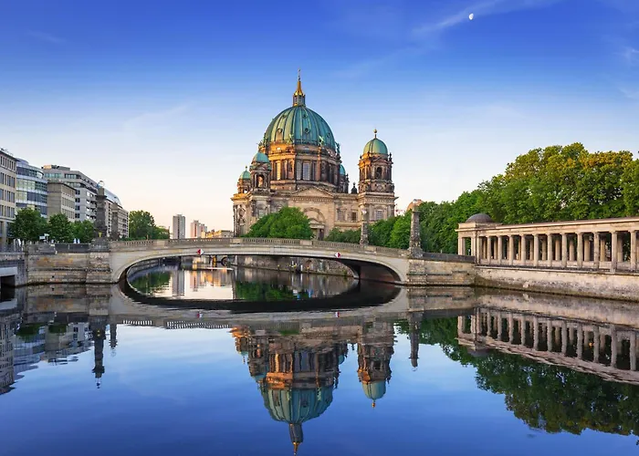 Appartement Homely - Loft, Terrace, Near Ostkreuz I Free Parking *