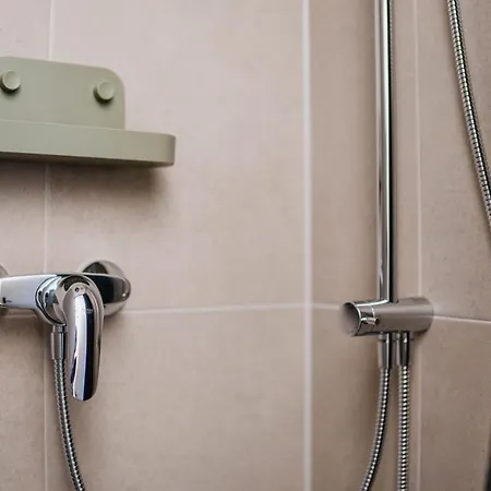 Homely - Loft, Terrace, Near Ostkreuz I Free Parking Appartement Berlin