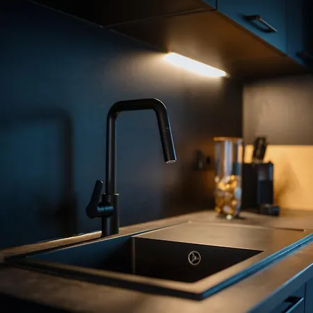 Homely - Loft, Terrace, Near Ostkreuz I Free Parking