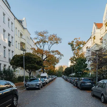 Homely - Loft, Terrace, Near Ostkreuz I Free Parking Appartement